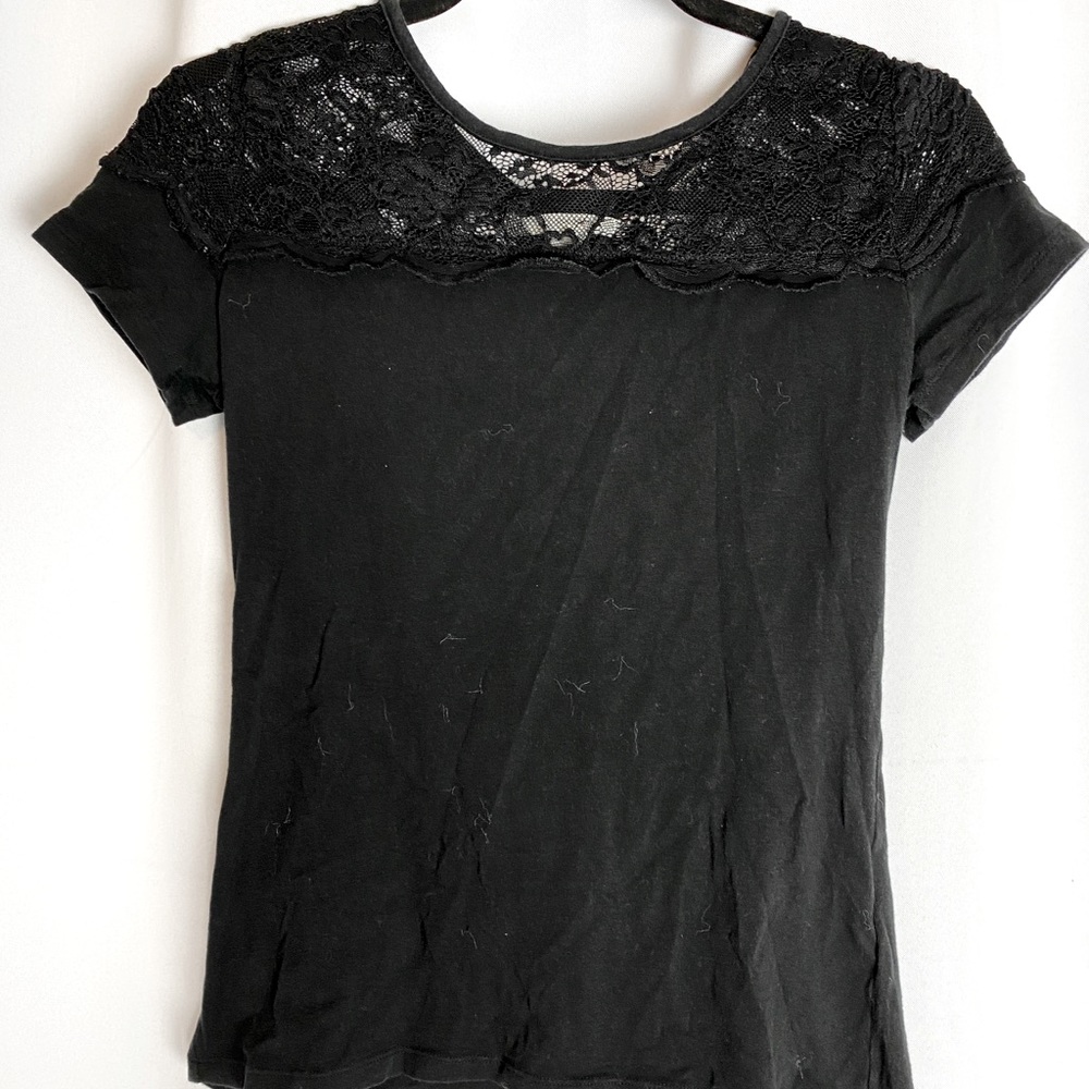 Black t-shirt with lace detail H&M